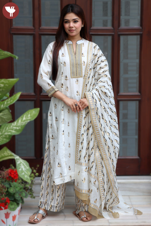 Chanderi Silk Ivory Kurta Pant With Dupatta In Gota Patti