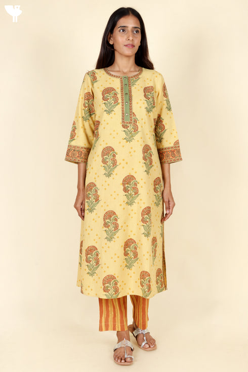 Khaadi Cotton Kurta Pant And Dupatta Set In Block Print
