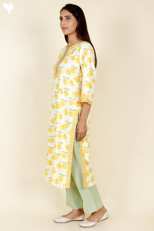 Bizzy Lizzy Kurta Pant Set With Dupatta In Block Print