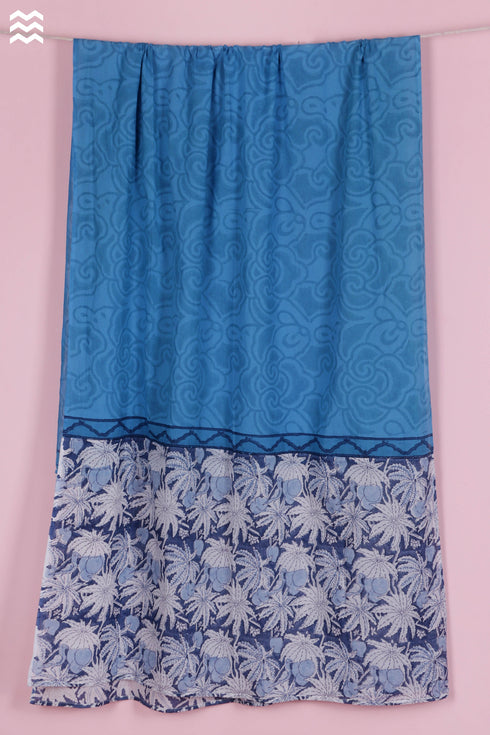 Mulmul Cotton Wrap In Graphic Block Print