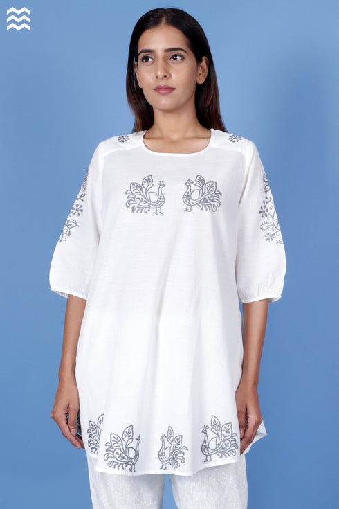 Slub Cotton Rose Top With Chikankari Embroidery