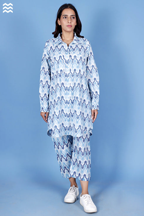 Slub Cotton Boyfriend Shirt In Block Print