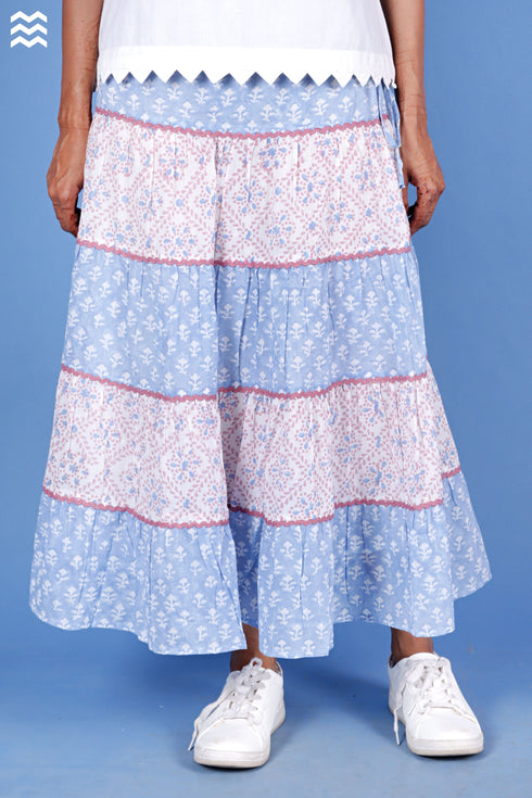 Mulmul Cotton Tiered Skirt In Floral Block Print