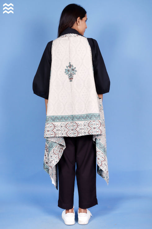 Ansari Khaadi Percy Overlay In Block Print