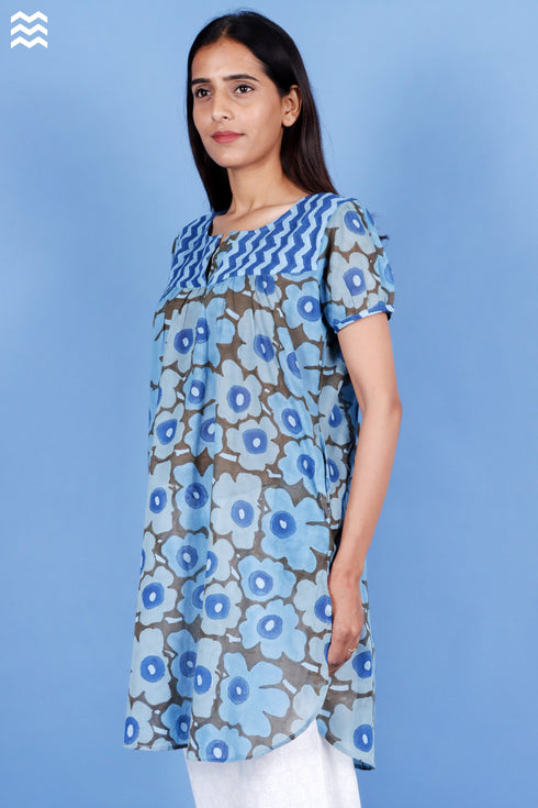 Mulmul Cotton June Top In Floral Block Print