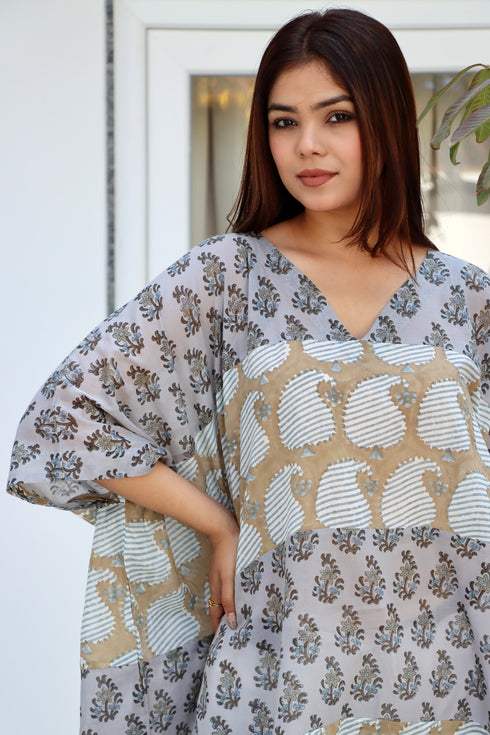 Mulmul Cotton Dove Grey Printed Caftan
