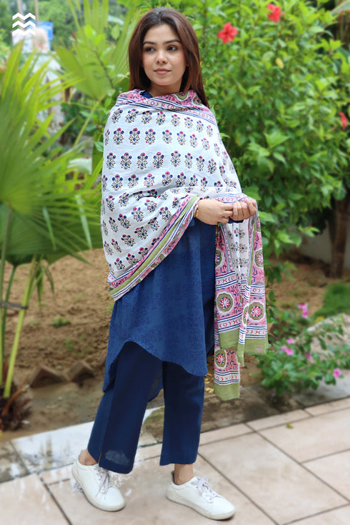 Mulmul Cotton Momo Wrap In Floral Block Print