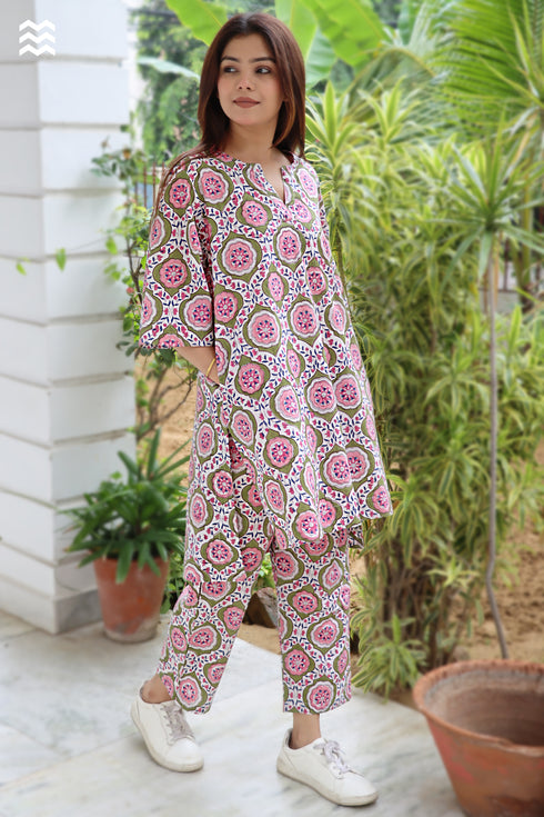 Cambric Cotton Co-Ord Set In Floral Block Print