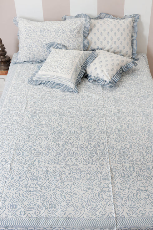 Mulmul Cotton Dohar In Graphic Block Print
