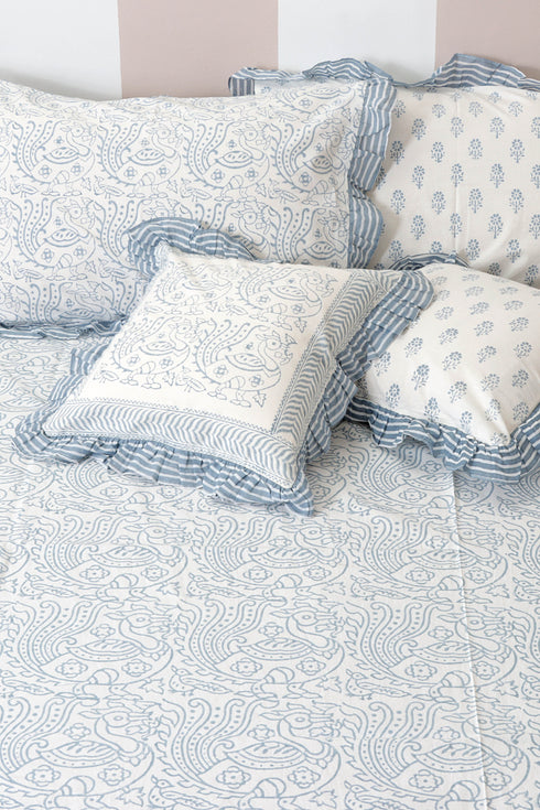 Mulmul Cotton Dohar In Graphic Block Print