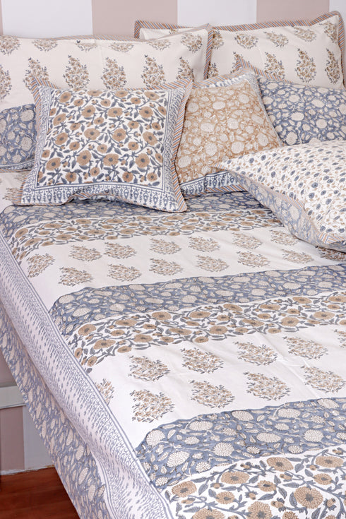 Mulmul Cotton Quilt in Floral Block Print