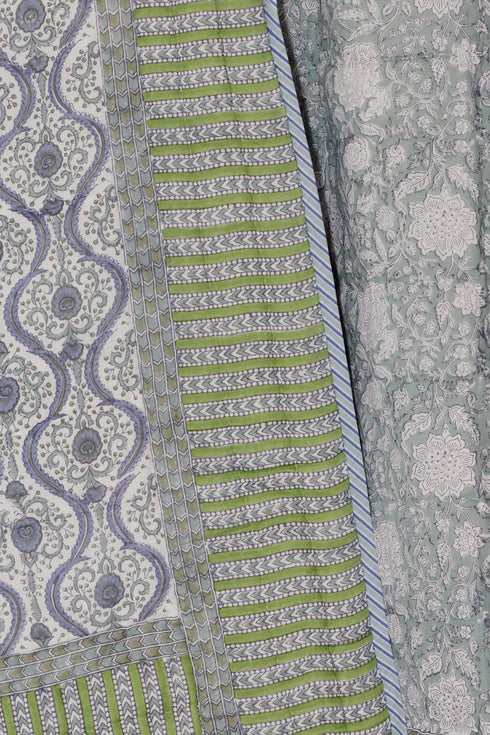 Mulmul Cotton Quilt In Floral Block Print