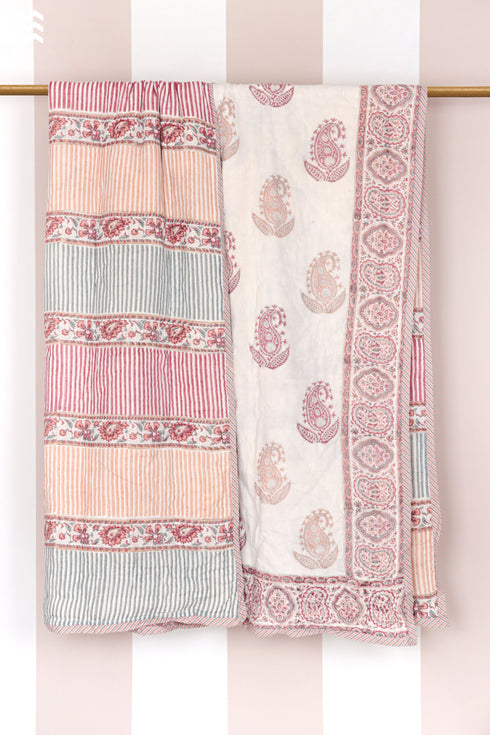 Mulmul Cotton Quilt In Block Print