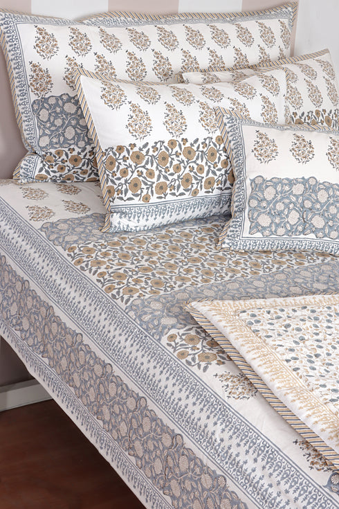 20s Cotton Bed Cover in Floral Block Print