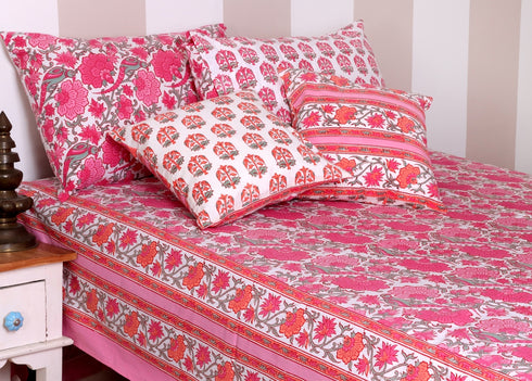 20s Cotton KING SIZE Bed Cover In Floral Block Print