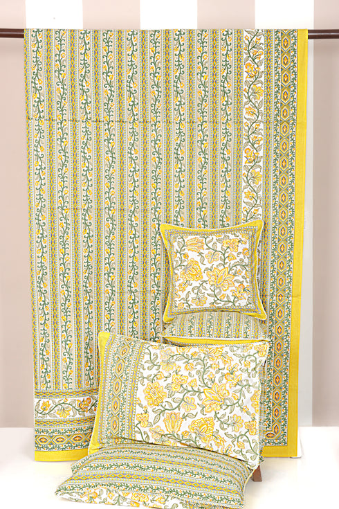20s Cotton Bed Cover In Floral Print