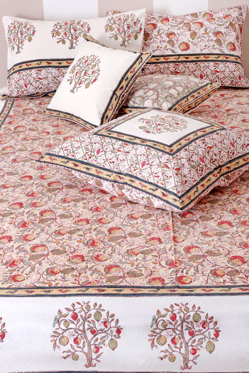 20s Cotton Bed Cover in Block Print