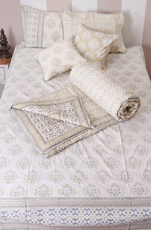 40s Cotton Pillow Cover In Graphic Block Print