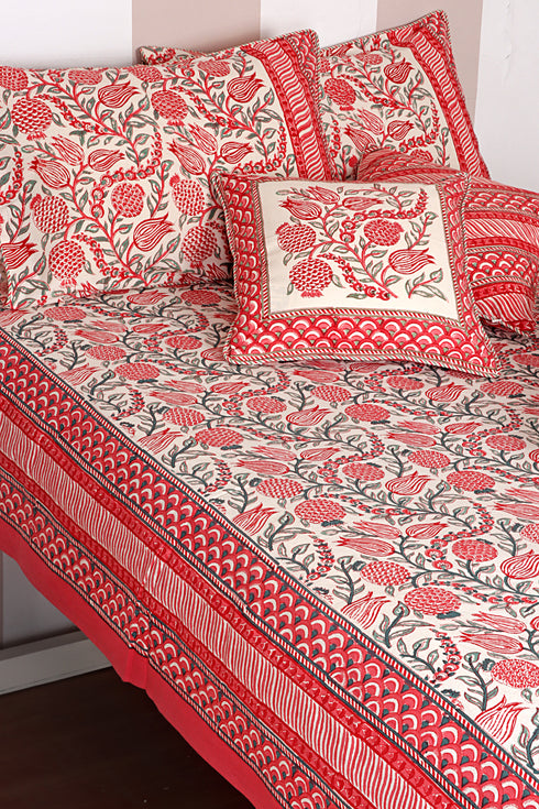 40s Cotton Pillow Cover in Floral Block Print