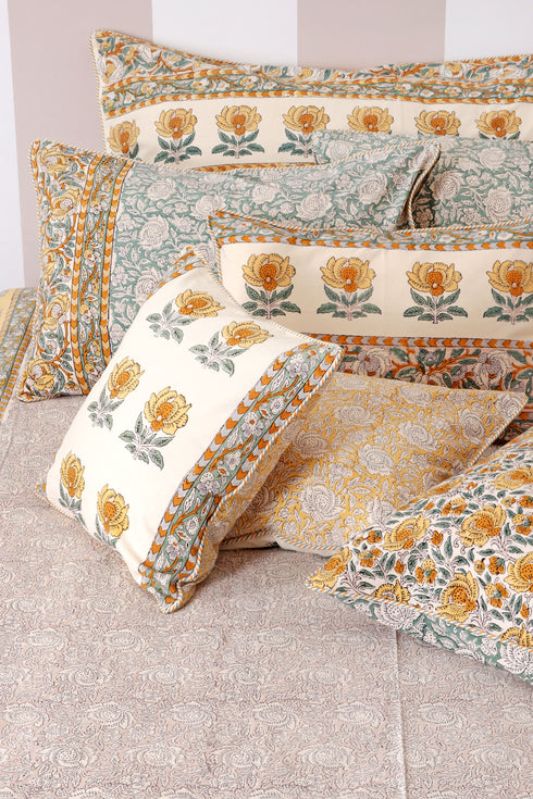 20s Cotton KING SIZE Bed Cover in Floral Block Print