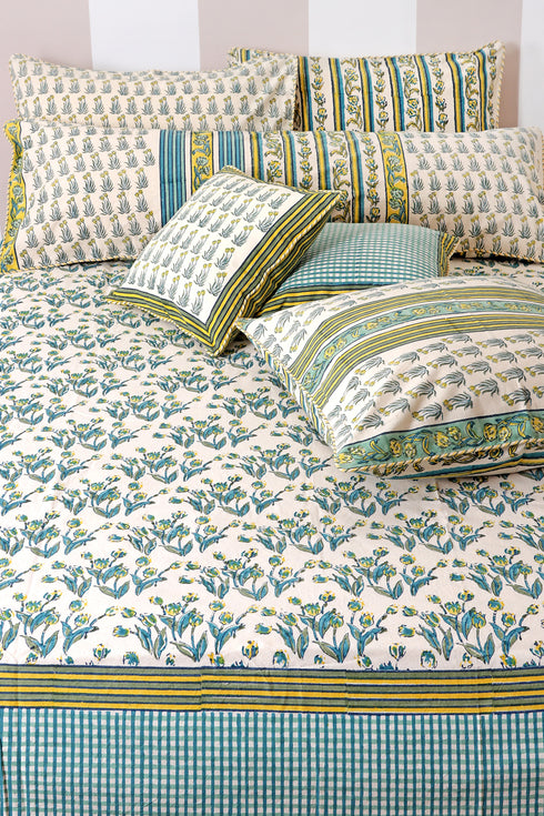 20’s Cotton KING SIZE Bed Cover In Floral Block Print