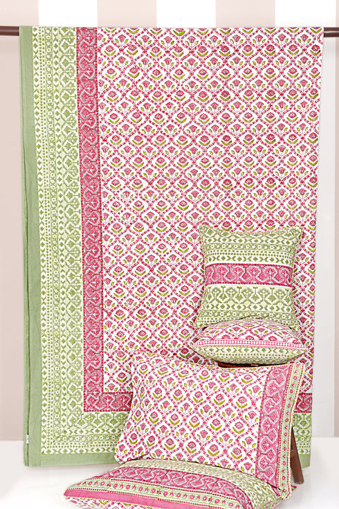 20s Cotton KING SIZE Bed Cover In Geometric Block Print