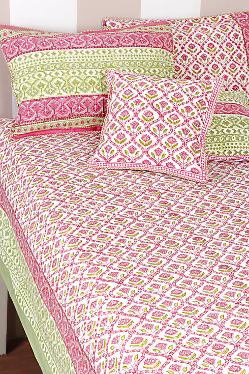 20s Cotton Bed Cover In Geometric Block Print