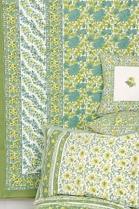 20s Cotton KING SIZE Bed Cover In Floral Block Print