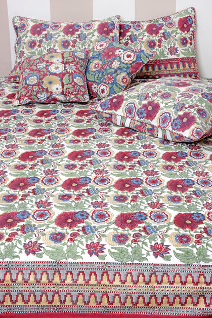 Mulmul Cotton Quilt In Block Print