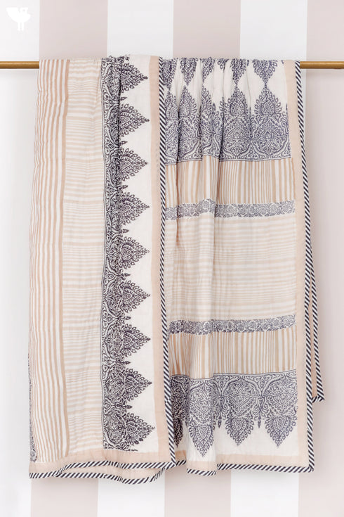 Mulmul Cotton Quilt In Block Print