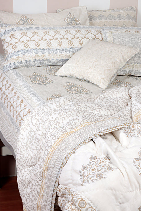 Mulmul Cotton Quilt In Block Print