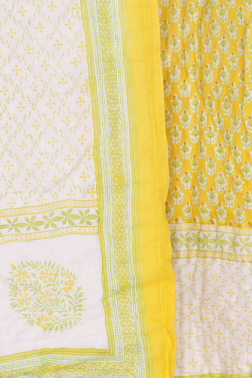 Mulmul Cotton Quilt in Block Print