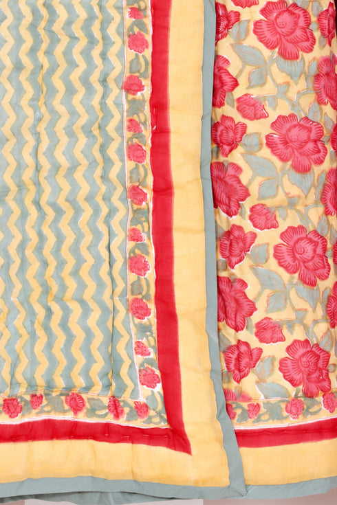 Mulmul Cotton Quilt In Block Print