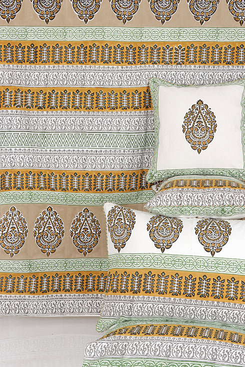 20s Cotton KING SIZE Bed Cover in Geometric Block Print