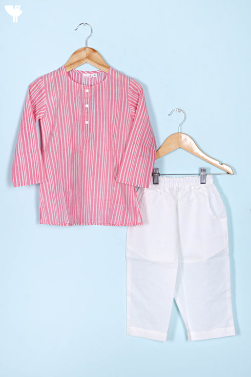 Cotton Boys Kurta Pajama Set With Vest In Block Print