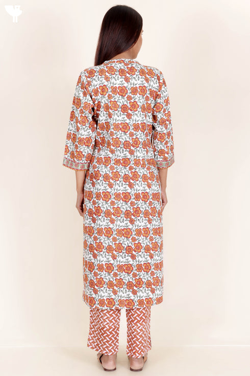 Bizzy Lizzy Kurta Pant Set With Chiffon Dupatta In Block Print