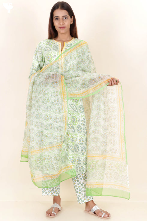 Bizzy Lizzy Kurta And Pant Set With Kota Dupatta In Block Print