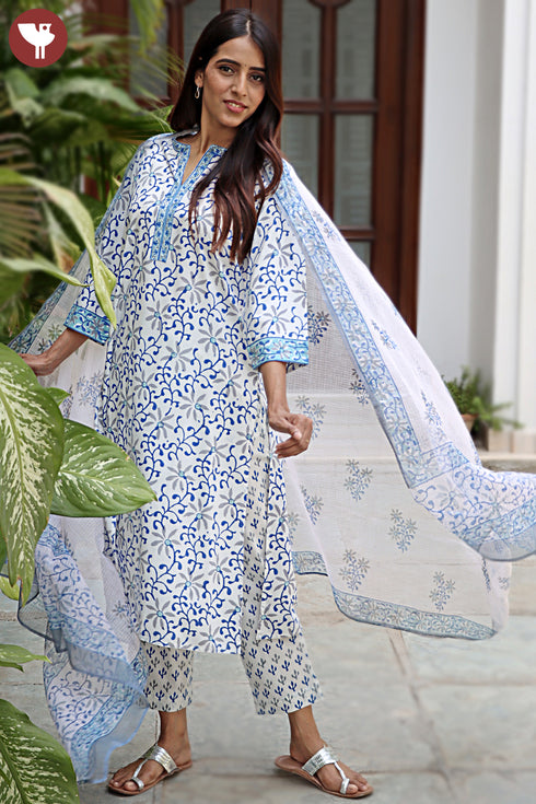 Bizzy Lizzy Kurta Pant Set With Kota Dupatta In Block Print