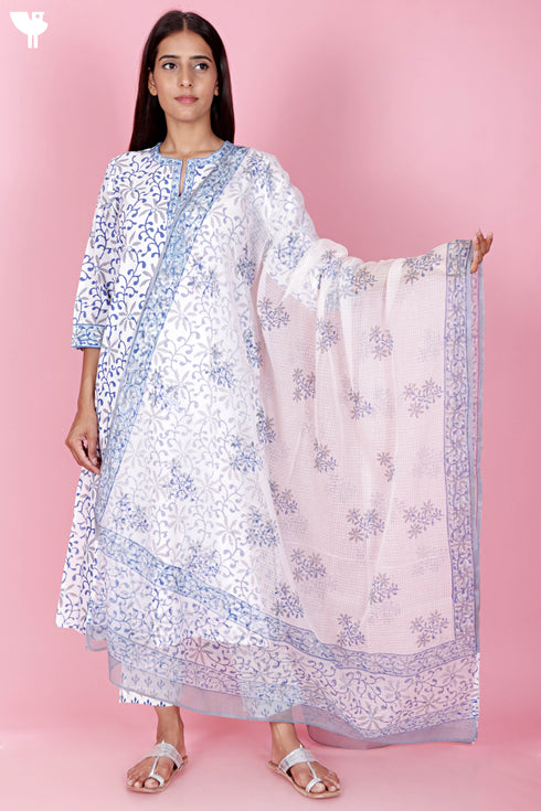 Bizzy Lizzy Kurta Pant Set With Kota Dupatta In Block Print
