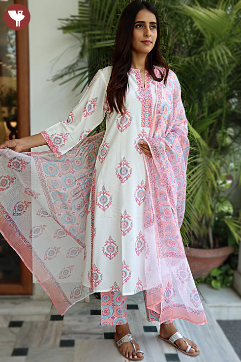 Bizzy Lizzy Kurta And Pant Set With Kota Dupatta In Block Print