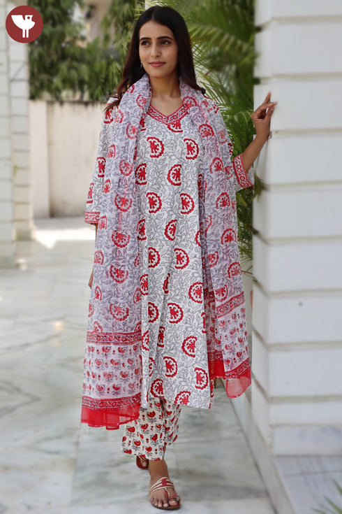 Bizzy Lizzy Kurta Pant Set With Kota Dupatta In Block Print