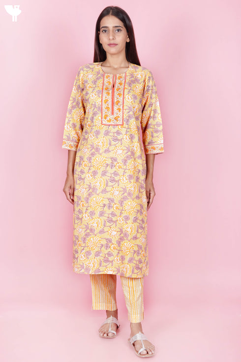 Bizzy Lizzy Kurta Pant Set With Kota Dupatta In Block Print