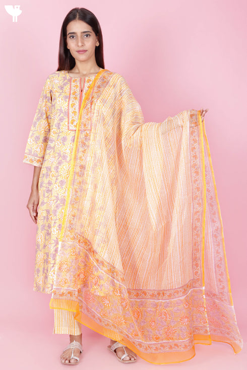 Bizzy Lizzy Kurta Pant Set With Kota Dupatta In Block Print