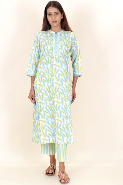Cambric Cotton Kurta And Pant Set With Kota Dupatta In Block Print