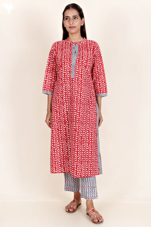 Cambric Cotton Kurta And Pant Set With Kota Dupatta In Block Print