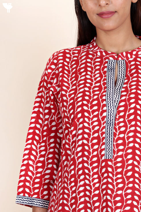 Cambric Cotton Kurta And Pant Set With Kota Dupatta In Block Print