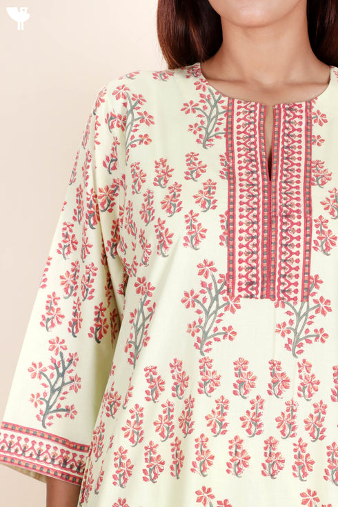 Bizzy Lizzy Cotton Kurta Pant Set With Chiffon Dupatta In Block Print