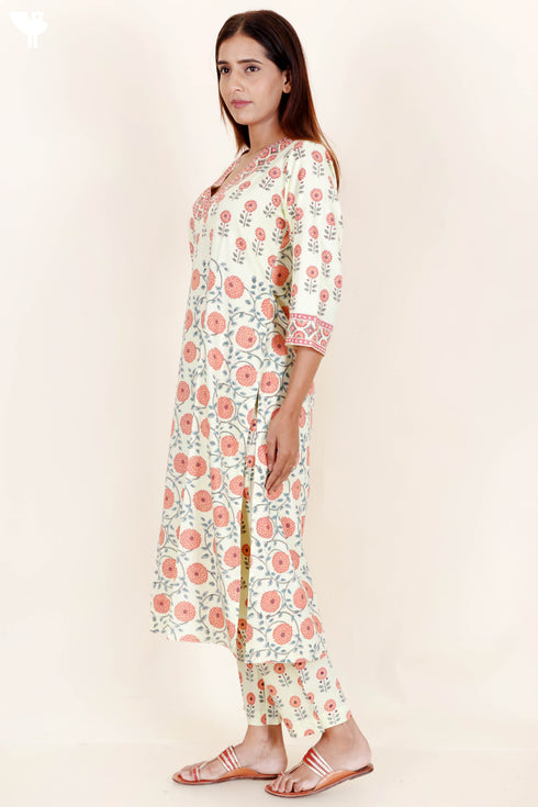 Bizzy Lizzy Cotton Kurta Pant Set With Chiffon Dupatta In Block Print