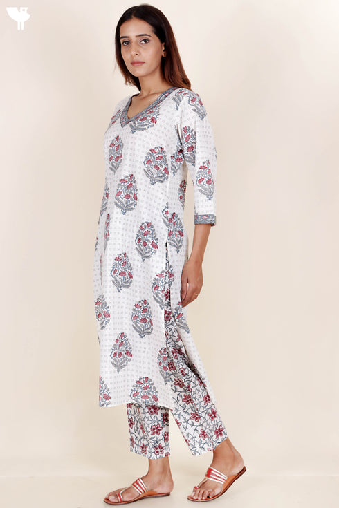 Cotton Kurta And Pant Set In Block Print