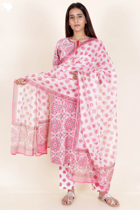 Bizzy Lizzy Kurta Pant Set With Kota Dupatta In Block Print
